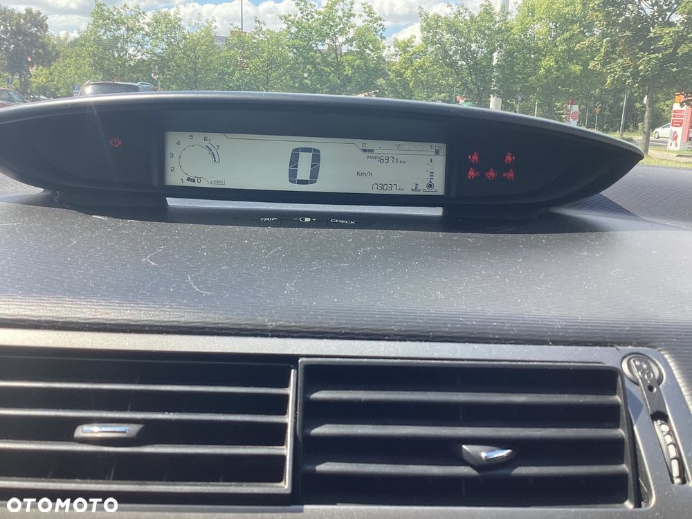 Citroën C4 1.6 VTi SX - 7