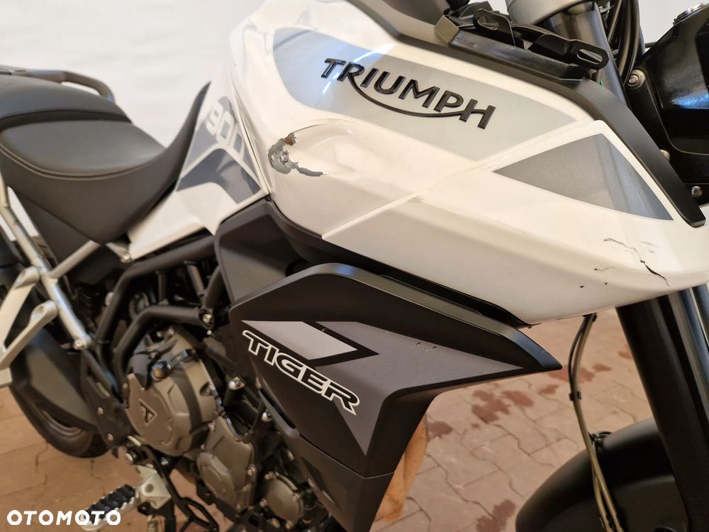 Triumph Tiger - 18