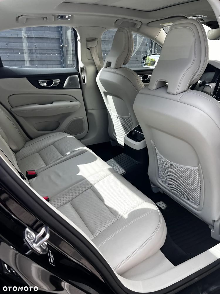 Volvo S60 - 21
