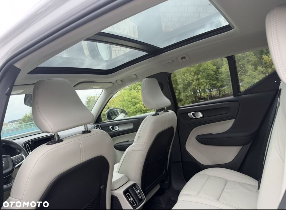 Volvo XC 40 B5 AWD Ultimate Bright - 17