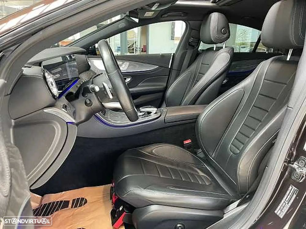 Mercedes-Benz CLS 300 d 4Matic 9G-TRONIC AMG Line - 8