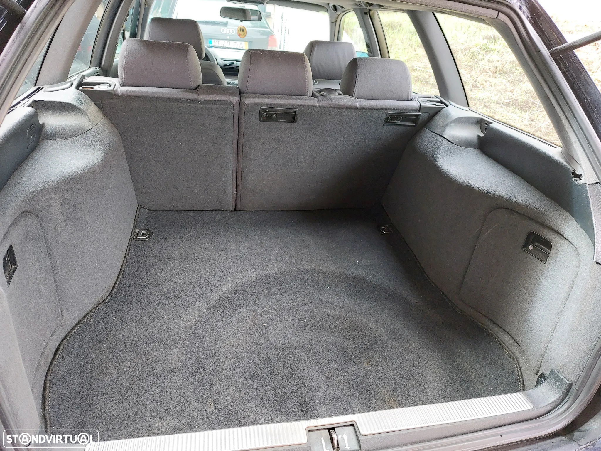 Audi A4 Avant 1.9 TDI Attraction - 2