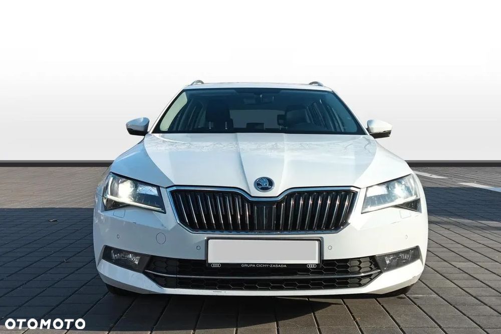 Skoda Superb 2.0 TDI Ambition DSG - 7