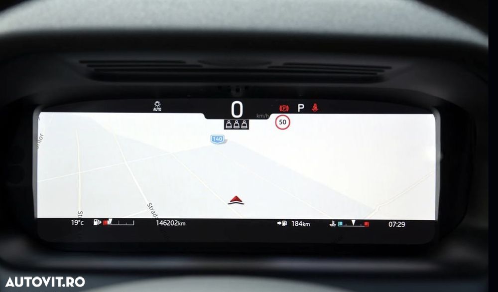Land Rover Discovery Sport 2.0 D165 R-Dynamic MHEV - 24