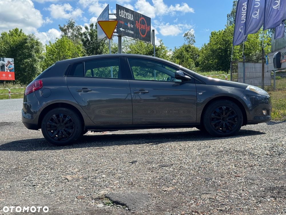 Fiat Bravo 1.4 16V Estiva Plus - 10