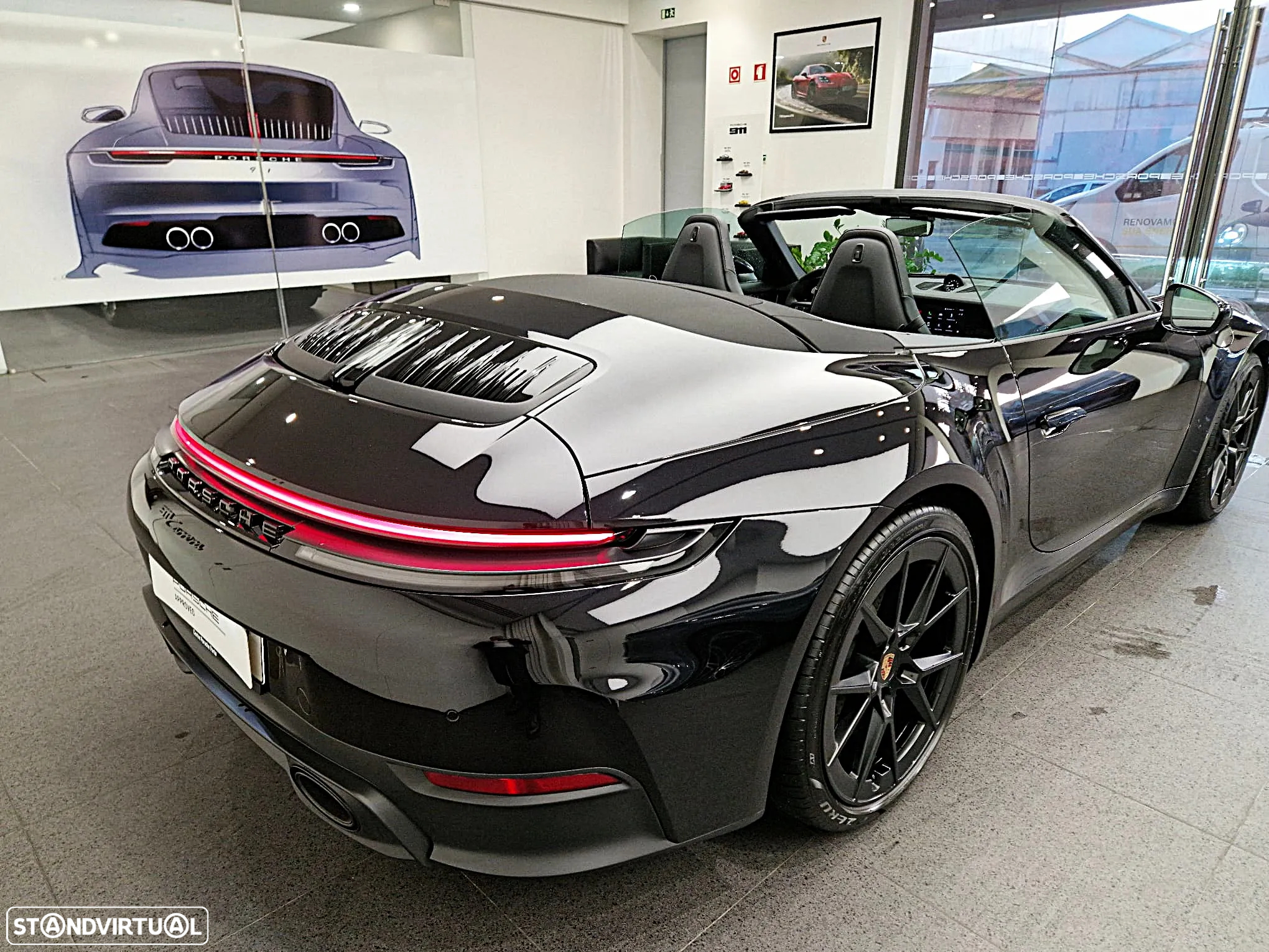 Porsche 911 (992) Carrera - 18
