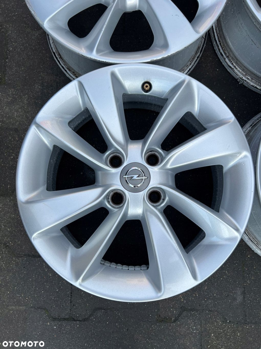 ALUFELGI ORYGINAŁ 15 OPEL 4X100  CZUJNIKI - 3