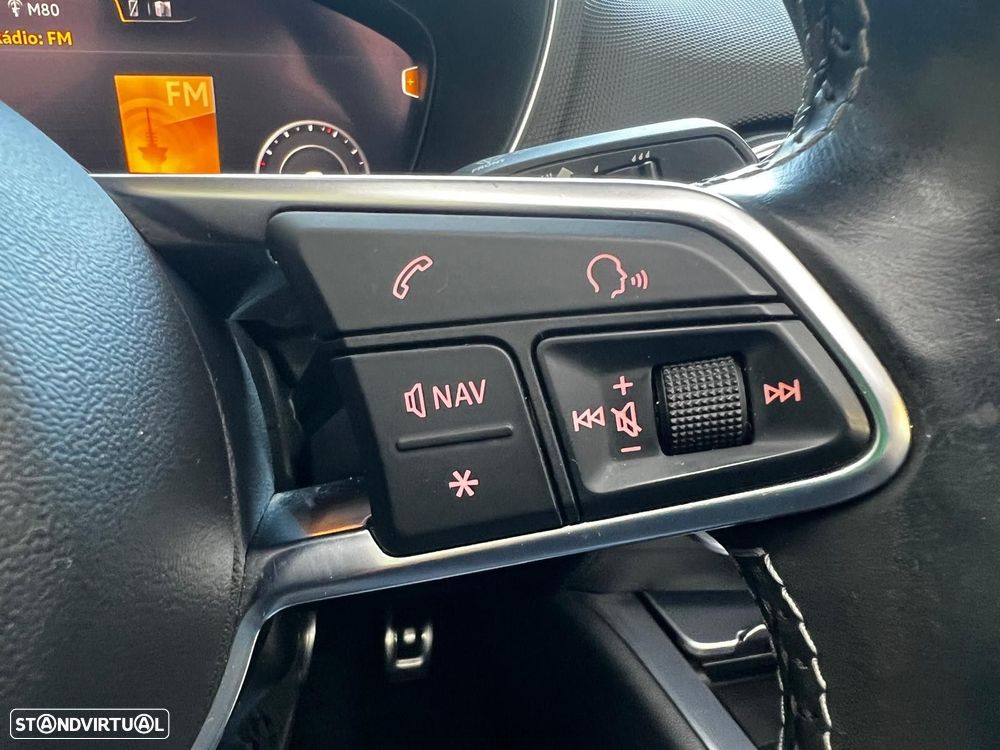 Audi TTS Roadster 2.0 TFSi quattro S Tronic - 28