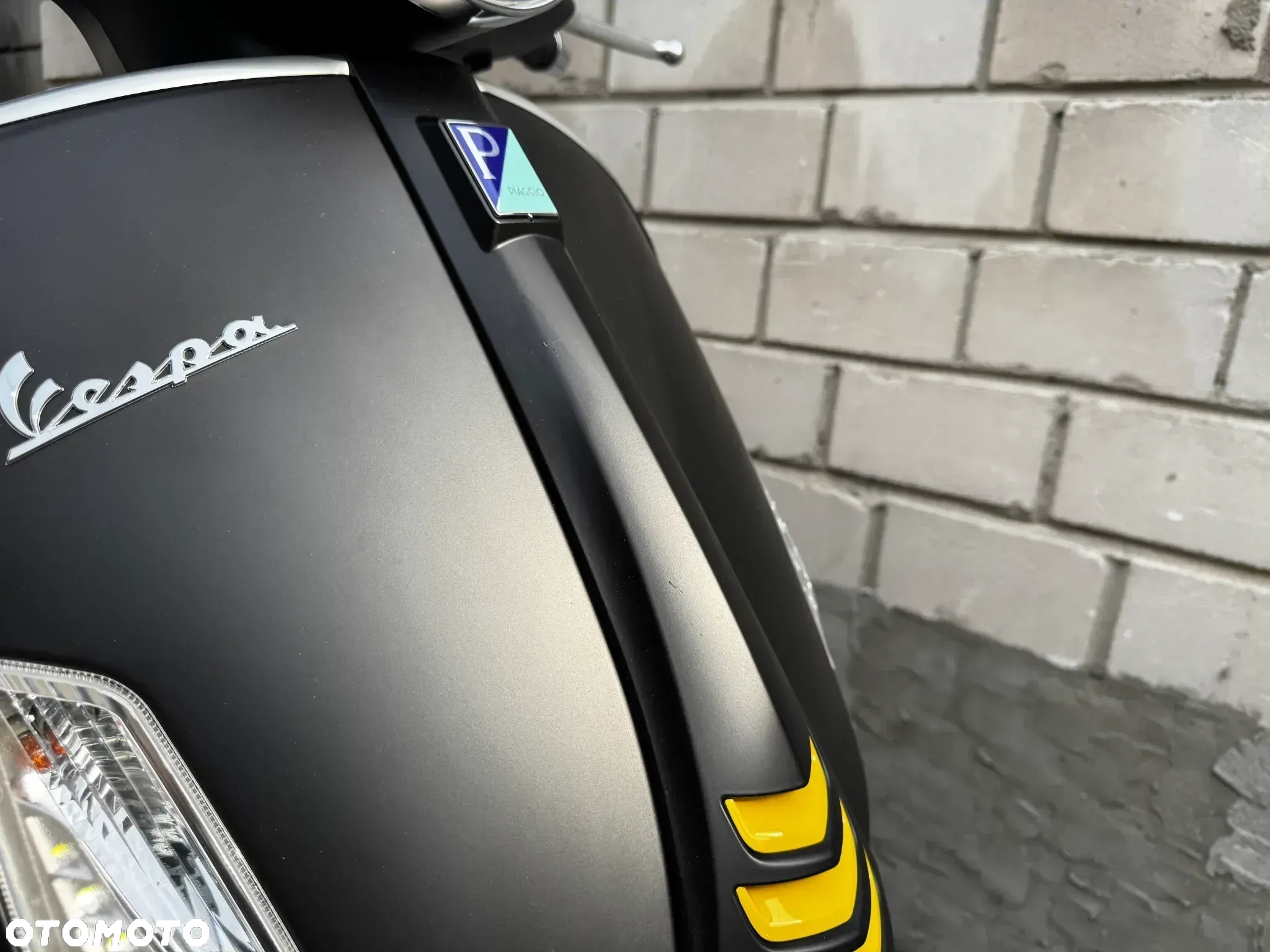 Vespa GTS - 12