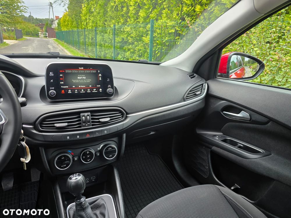 Fiat Tipo 1.4 T-Jet Lounge - 28