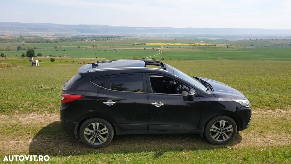 Hyundai ix35 2.0 CRDI High 4WD GLS Aut. Premium+ - 8