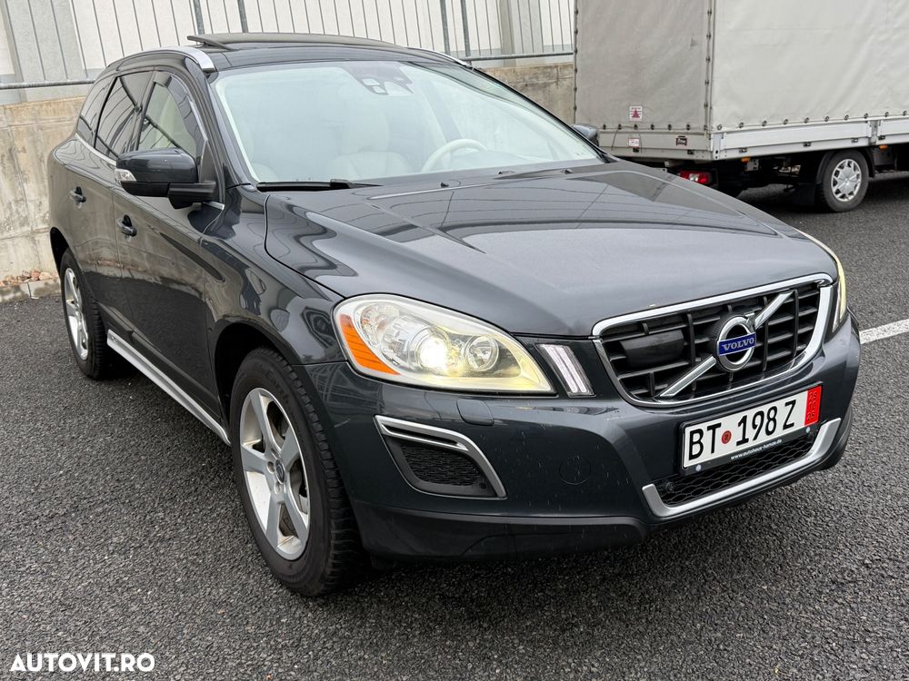 Volvo XC 60 D5 AWD Aut. RDesign - 5