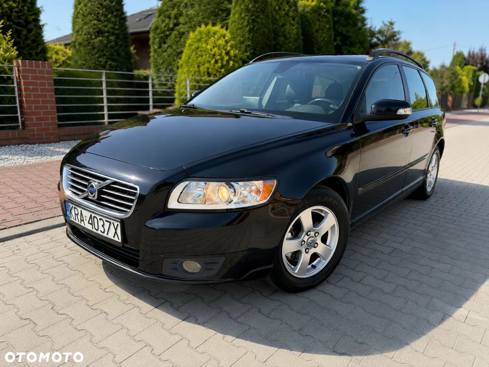 Volvo V50 - 25