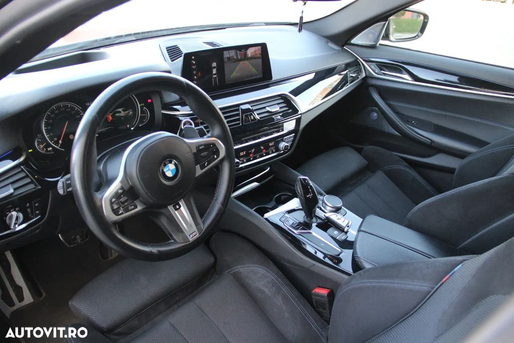 BMW Seria 5 530d xDrive Aut. Sport Line - 9