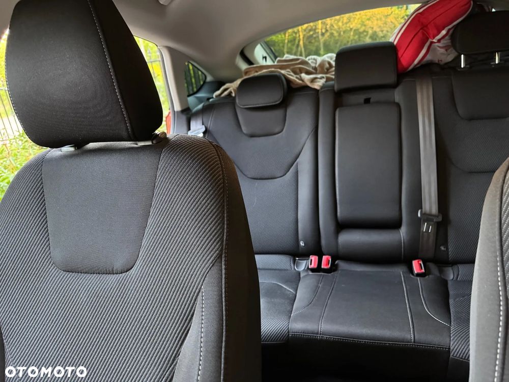 Ford Mondeo ver-1-5-ecoboost-titanium - 29