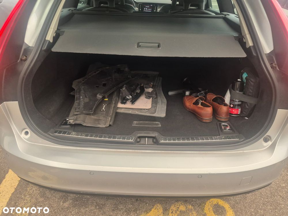 Volvo V90 D4 Geartronic Momentum - 5