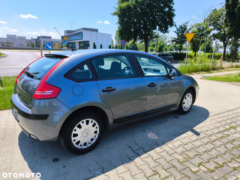 Citroën C4 1.4 16V SX - 2