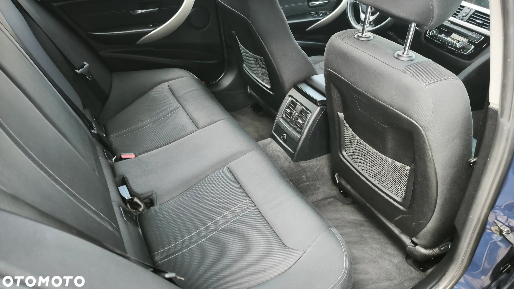 BMW Seria 3 316d Sport Line - 12