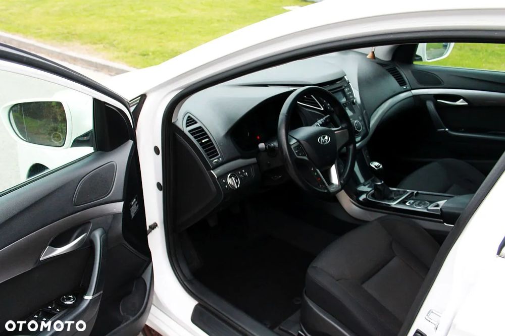 Hyundai i40 - 15