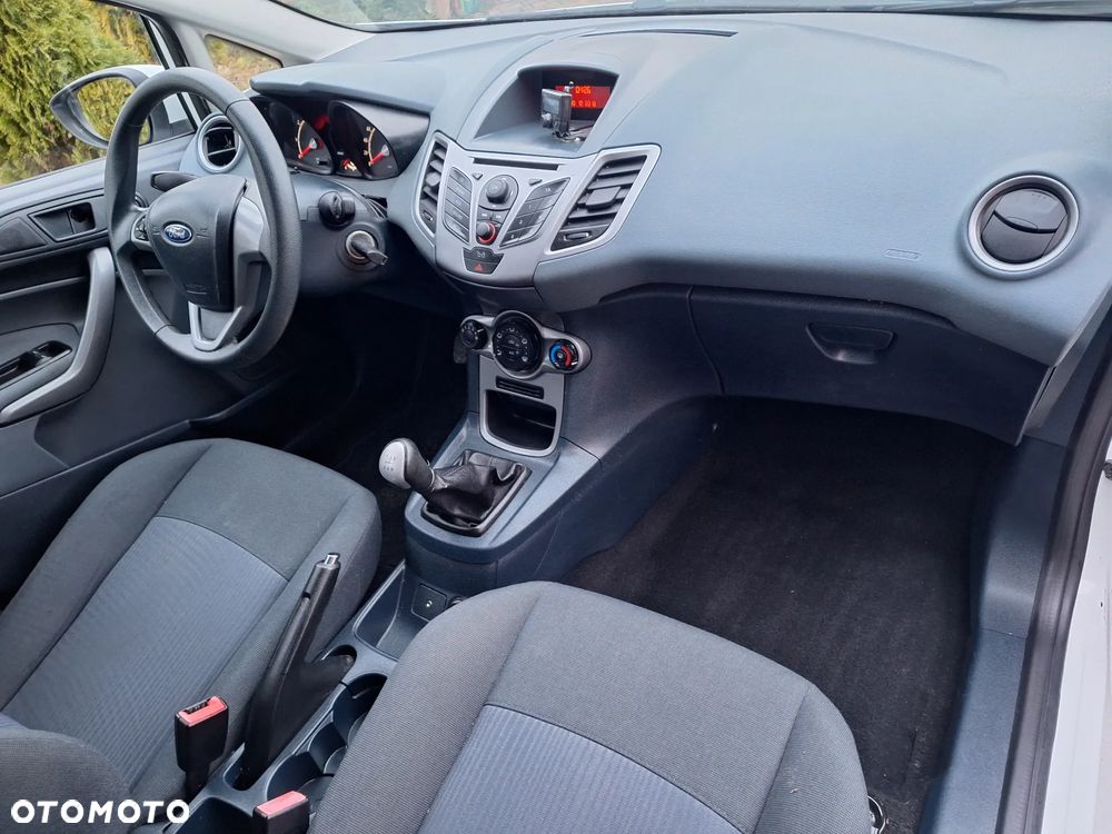Ford Fiesta 1.25 Viva - 13