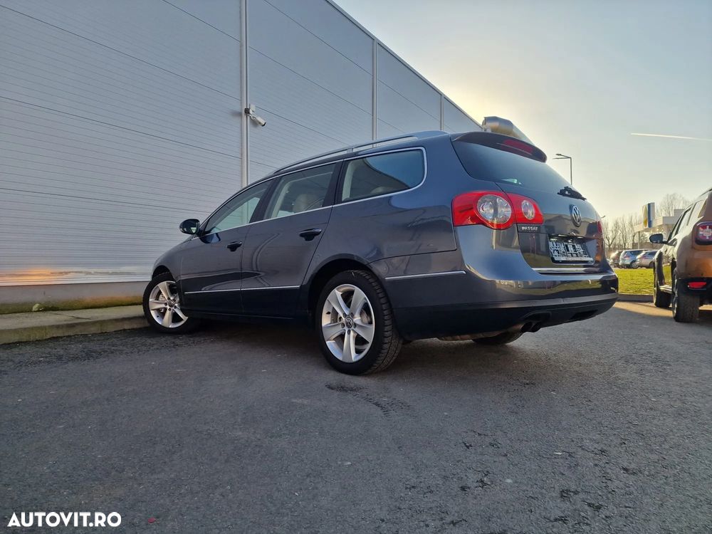 Volkswagen Passat 2.0 TDI DPF Highline - 30