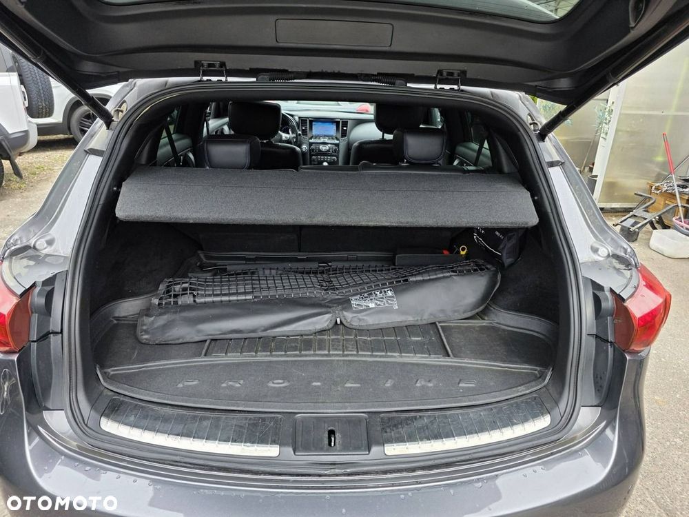 Infiniti QX70 3.0d AWD S Premium - 35