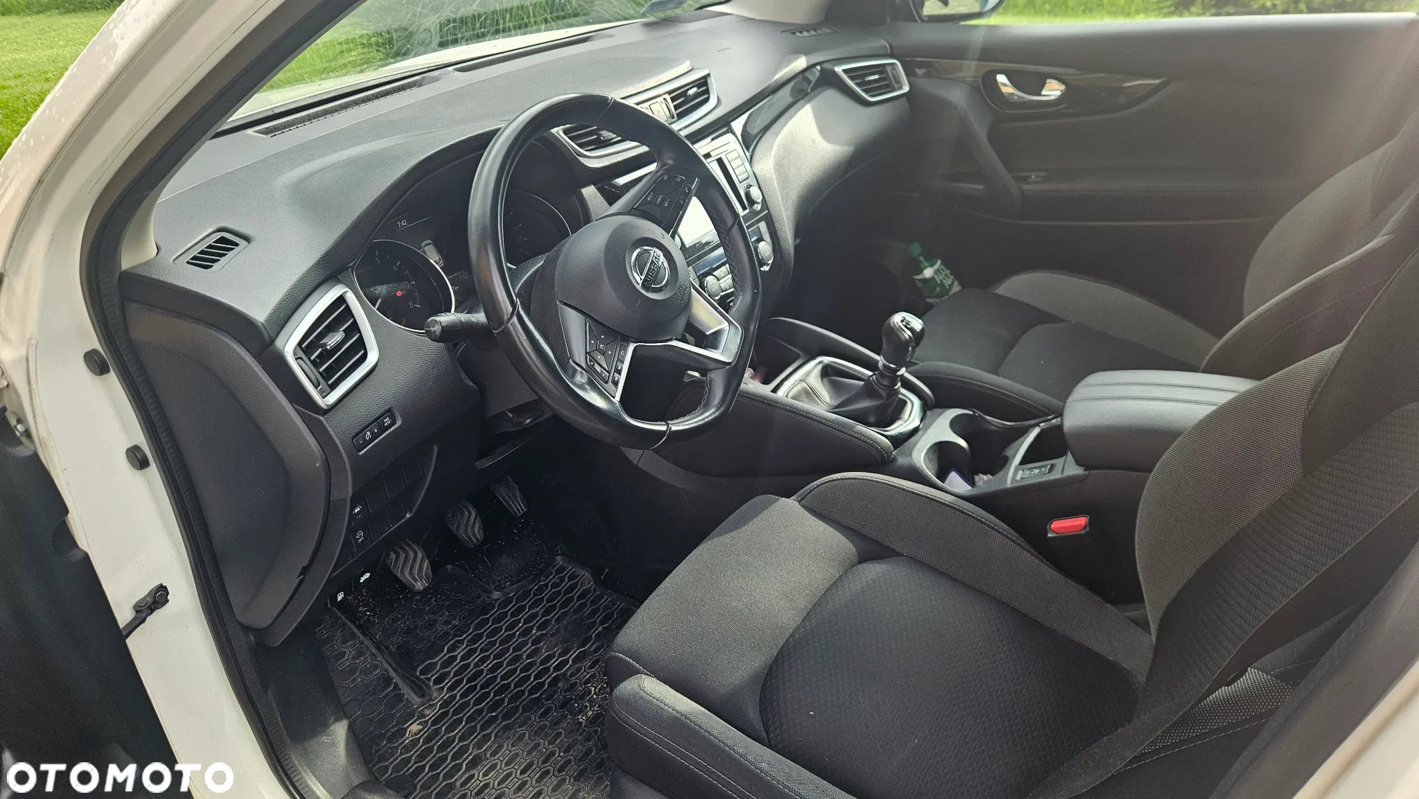 Nissan Qashqai 1.3 DIG-T N-Connecta - 10