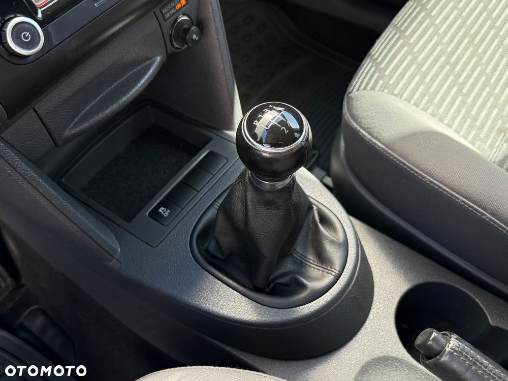 Volkswagen Caddy - 21
