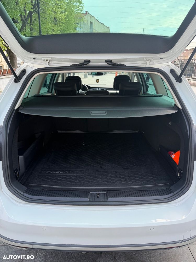 Volkswagen Passat Alltrack 2.0 TDI SCR 4Motion DSG (BMT) - 8