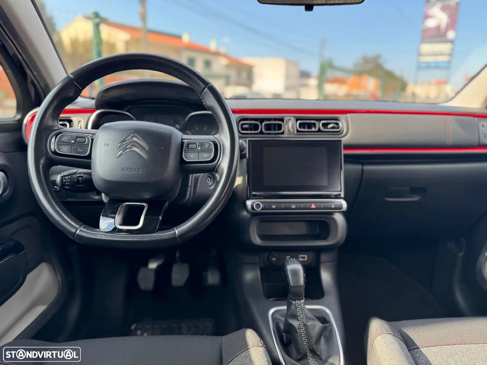Citroën C3 1.2 PureTech Shine - 15