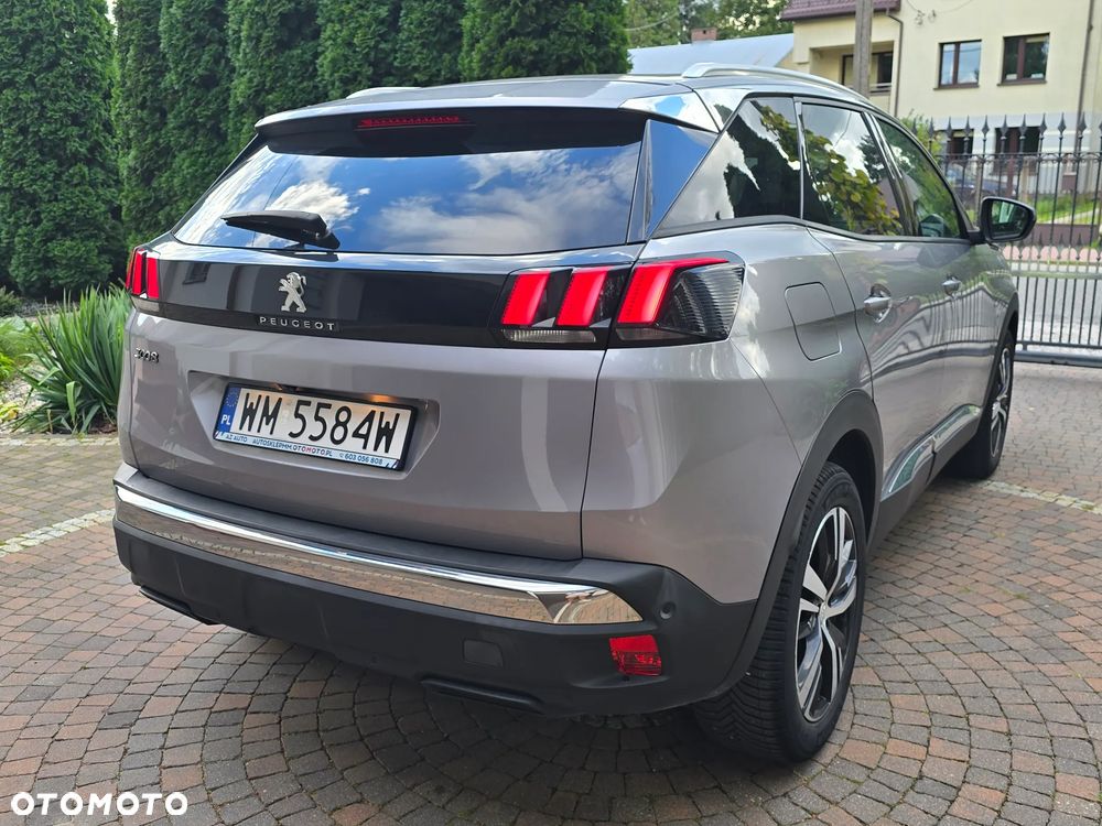 Peugeot 3008 1.2 PureTech GPF Allure S&S - 18