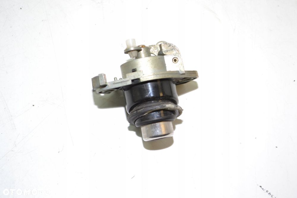 BMW E36 Z3 WKŁADKA ZAMKA KLAPY BAGAŻNIKA 1946100 - 3