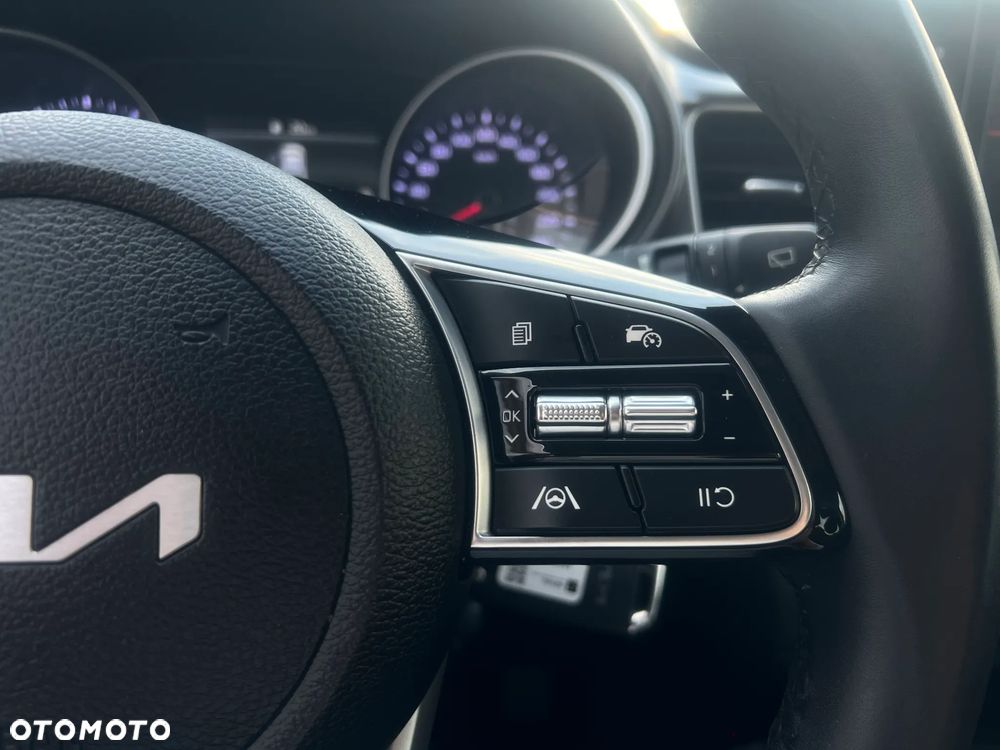 Kia XCeed 1.5 T-GDI M - 26