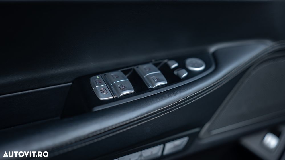 BMW Seria 7 730Ld xDrive - 23