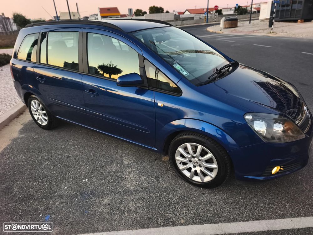 Opel Zafira 1.9 CDTi Enjoy - 34