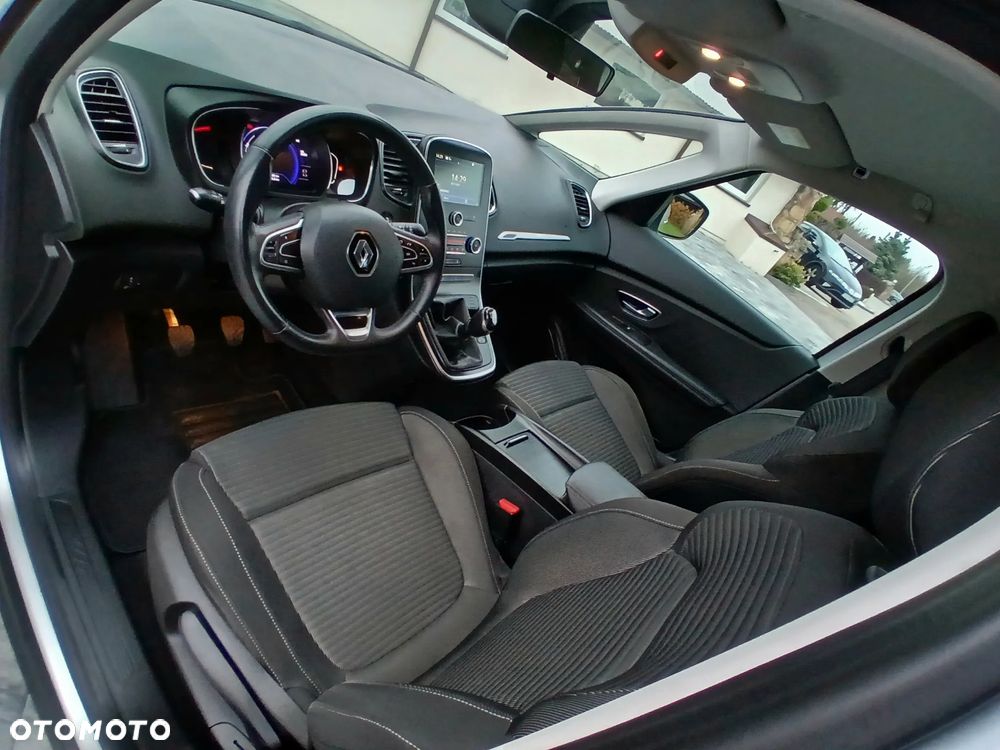 Renault Grand Scenic ENERGY TCe 115 LIMITED - 18