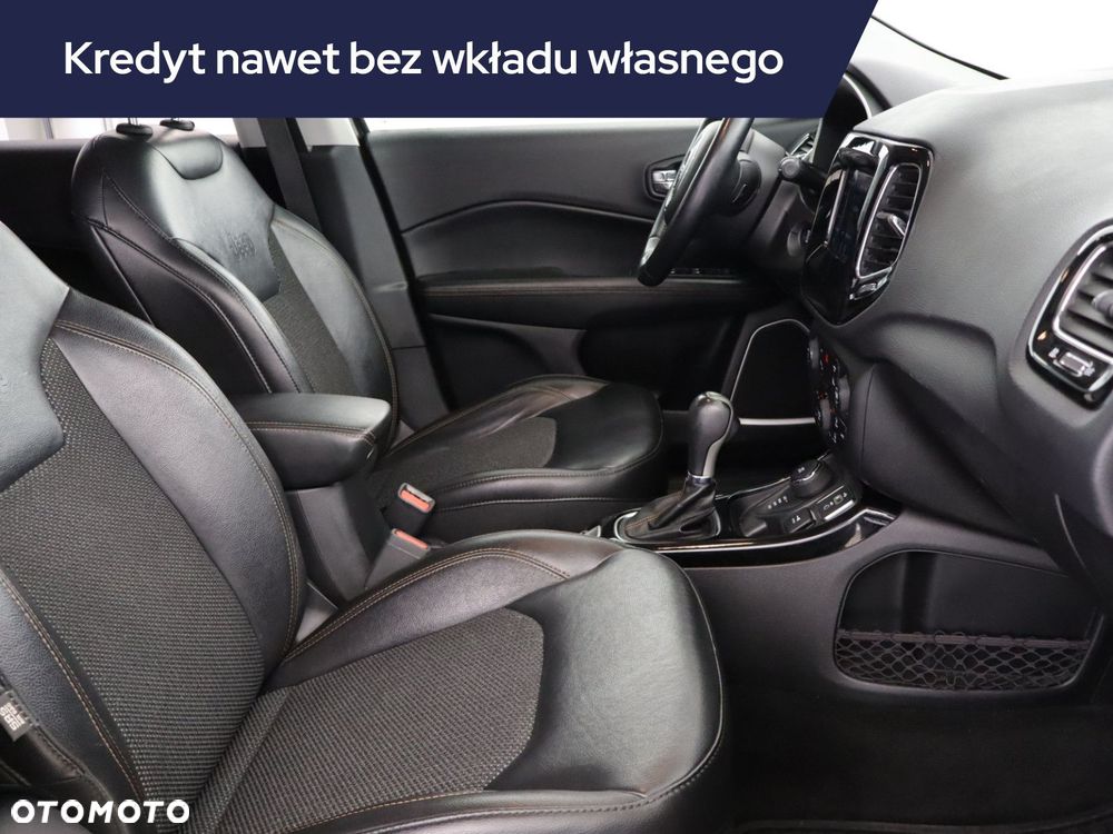Jeep Compass - 11