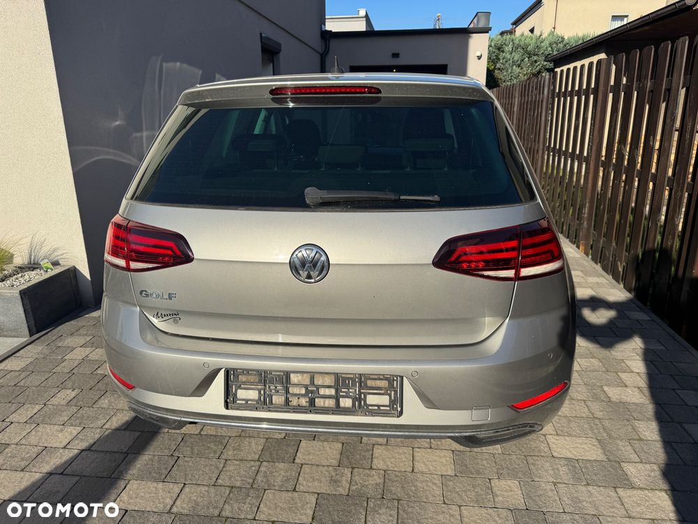 Volkswagen Golf 1.6 TDI Join - 6