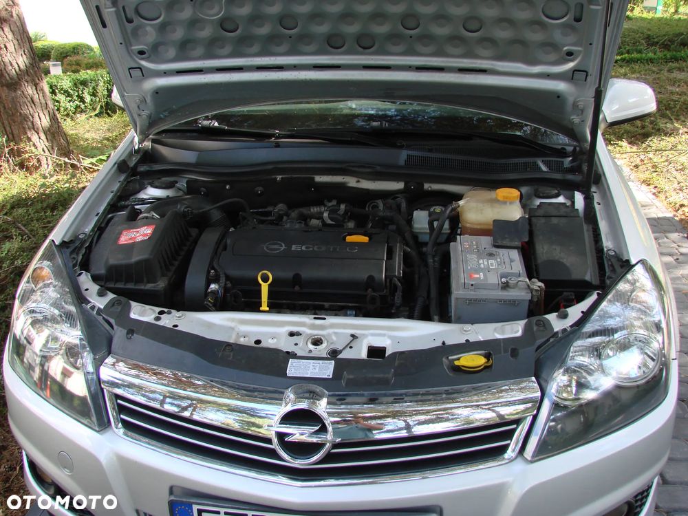 Opel Astra - 10