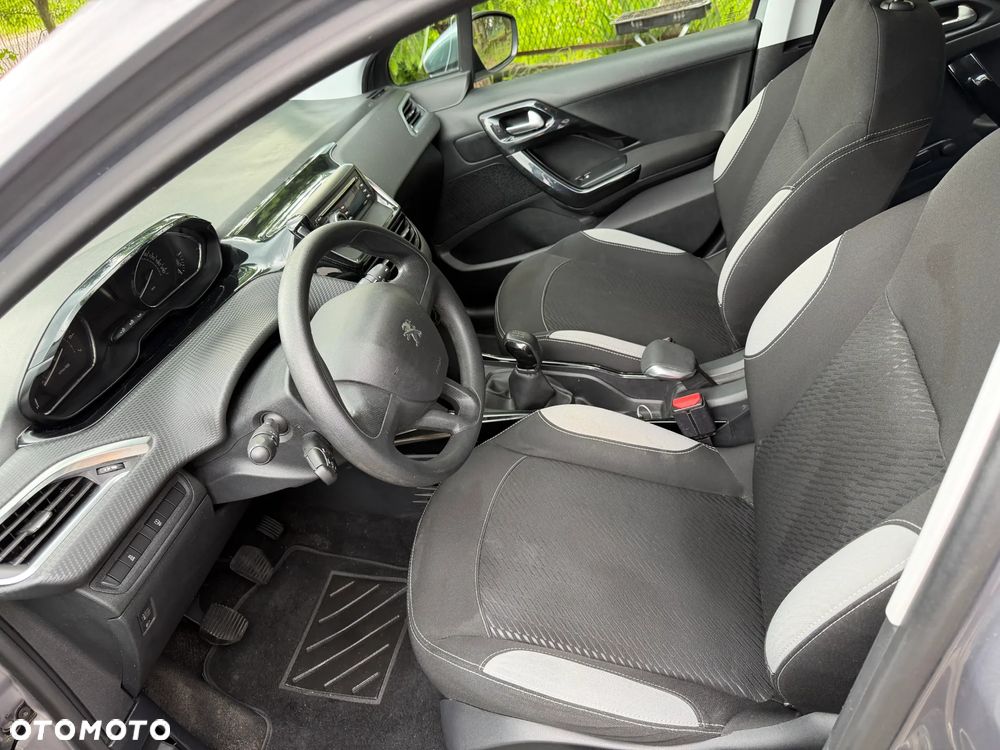 Peugeot 2008 82 VTI Acess - 18