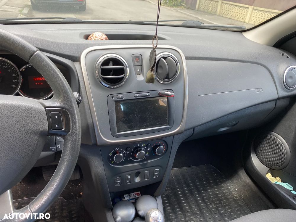 Dacia Sandero 1.5 dCI Stepway - 3