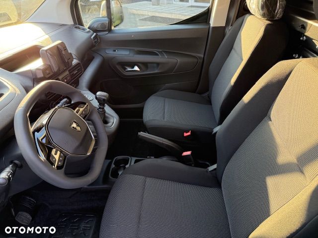 Peugeot PARTNER - 17