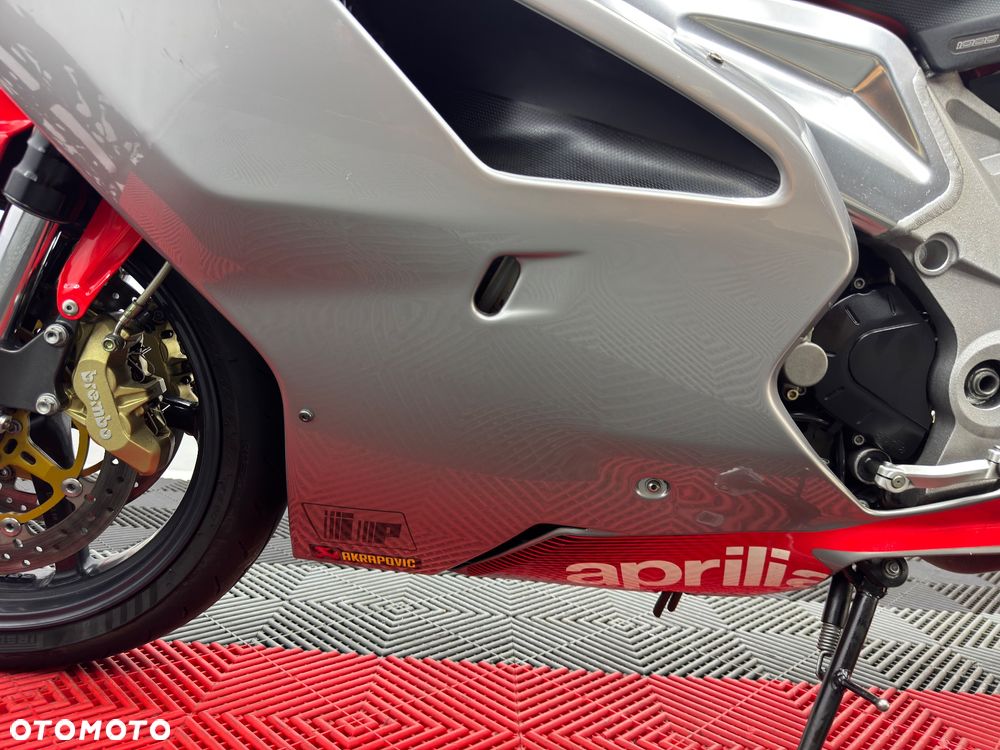 Aprilia RSV - 22