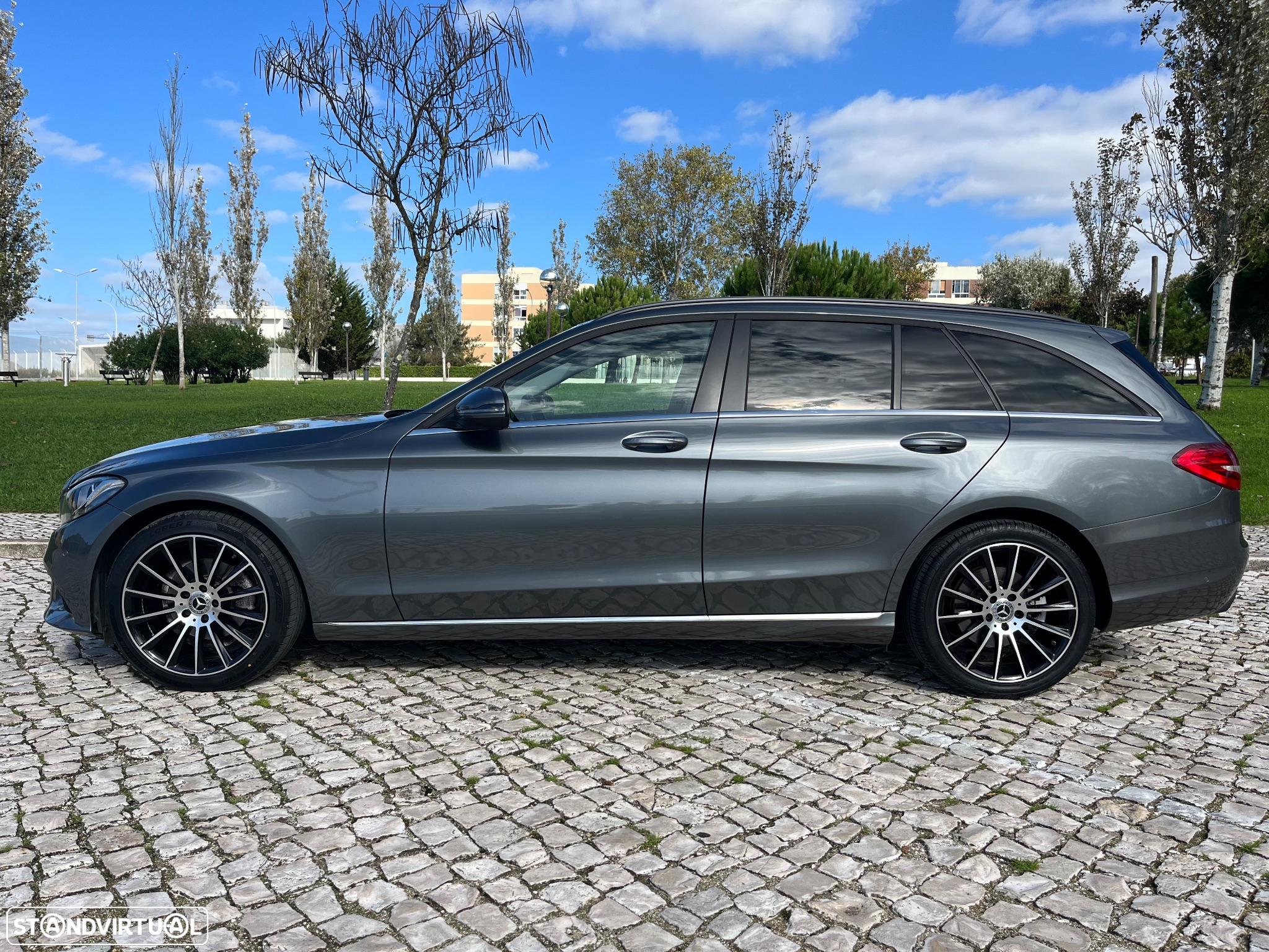 Mercedes-Benz C 180 - 3