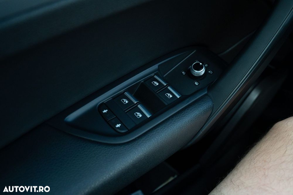 Audi Q5 35 TDI quattro S tronic design - 21