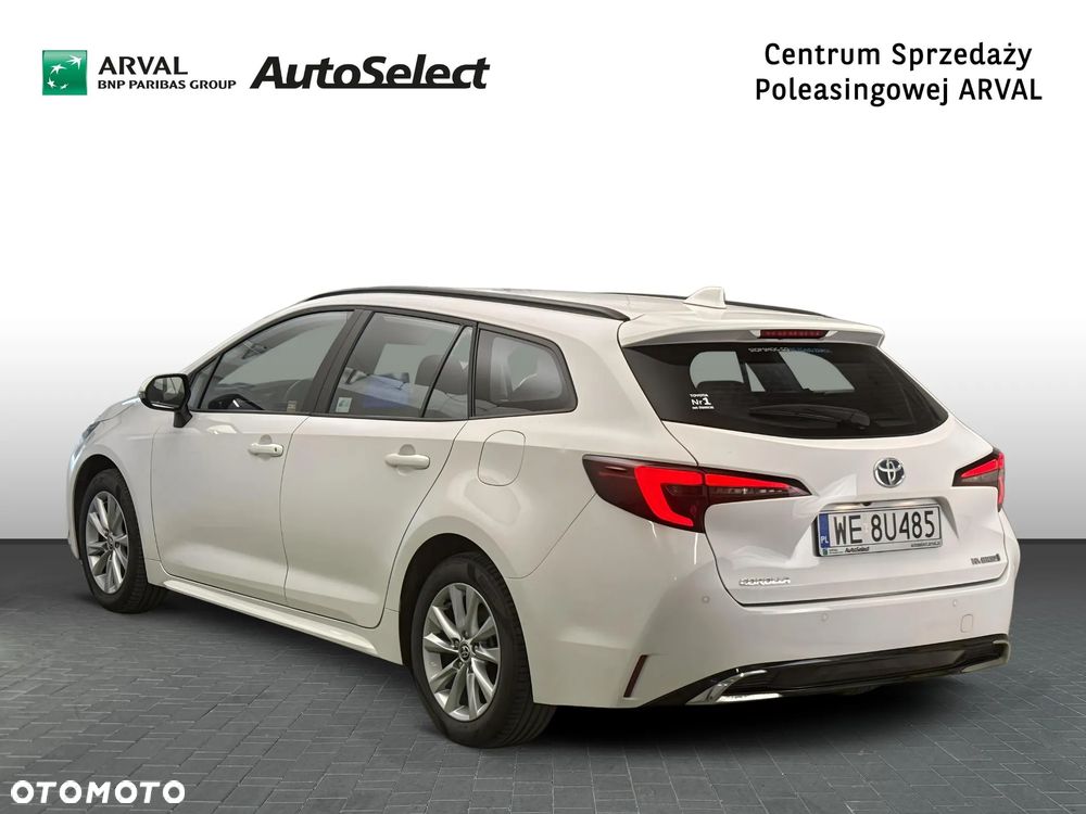 Toyota Corolla 1.8 Hybrid Comfort - 4