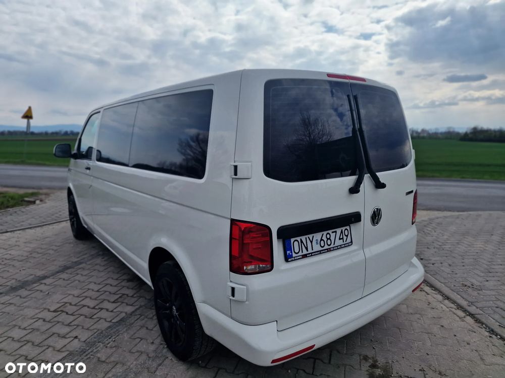 Volkswagen Caravelle 2.0 TDI L2 Highline 4Motion DSG - 12
