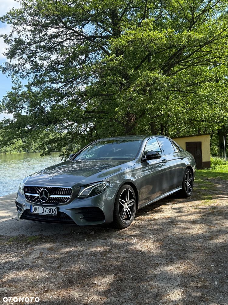 Mercedes-Benz Klasa E 220 d 9G-TRONIC - 1