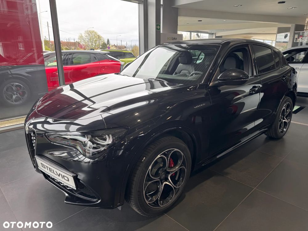 Alfa Romeo Stelvio 2.0 Turbo Veloce Q4 - 1