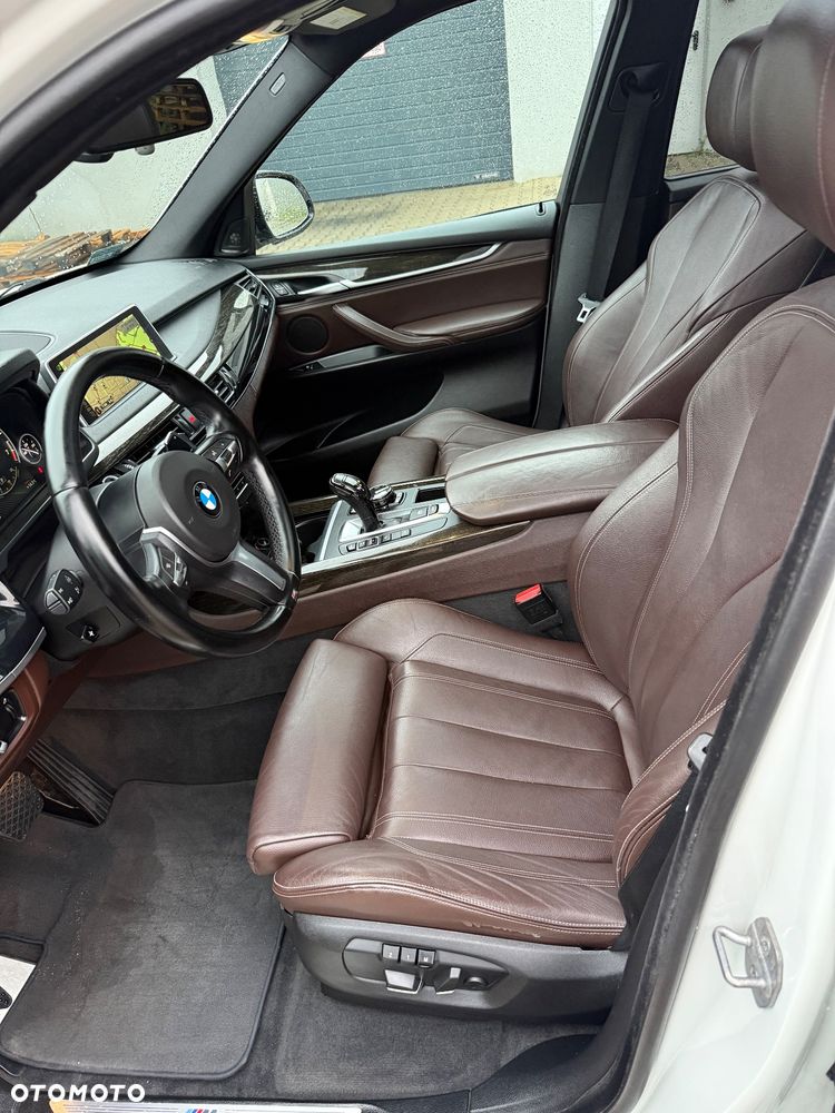 BMW X5 xDrive50i Sport-Aut - 4